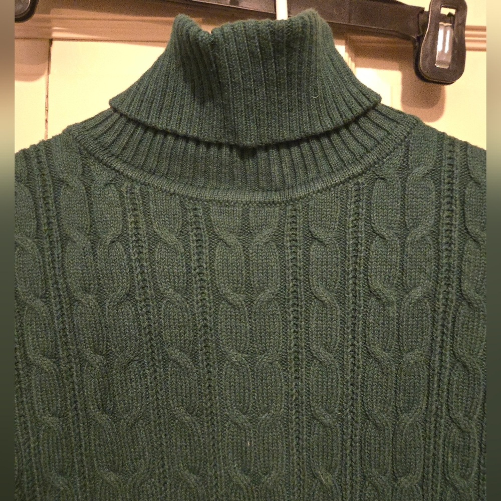 St. John's Bay Forest Green Knit Sweater - Picture 2 of 4